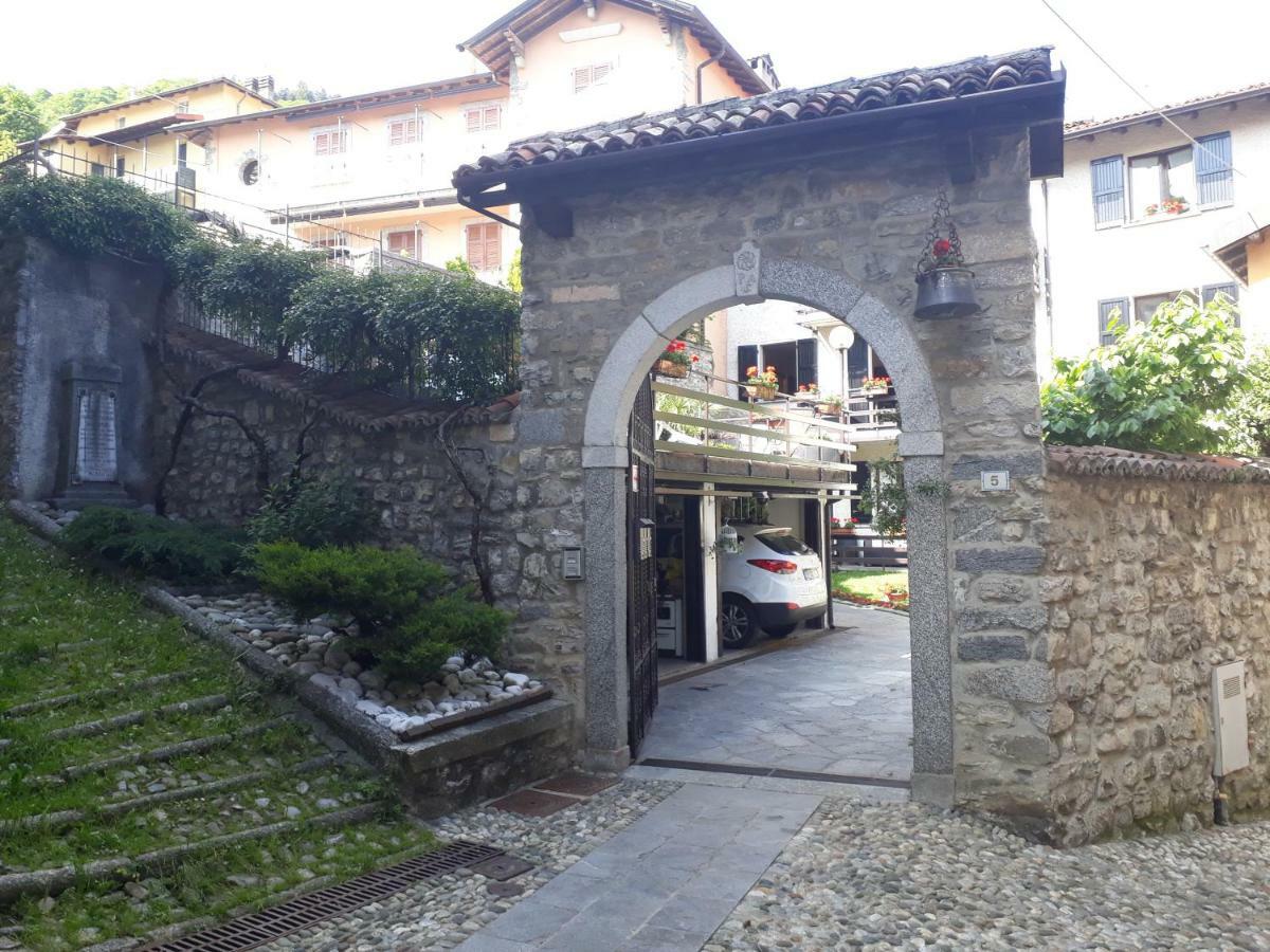 Da Mara Lago Di Como Sormano Exterior photo
