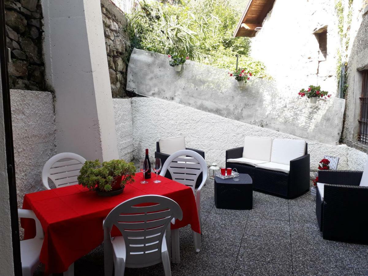 Da Mara Lago Di Como Sormano Exterior photo